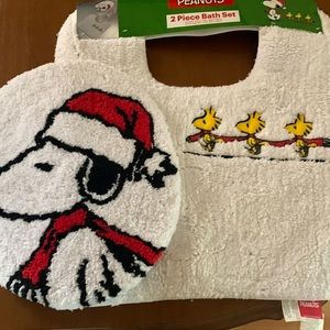 Snoopy Christmas Toilet Lid Cover and Rug
